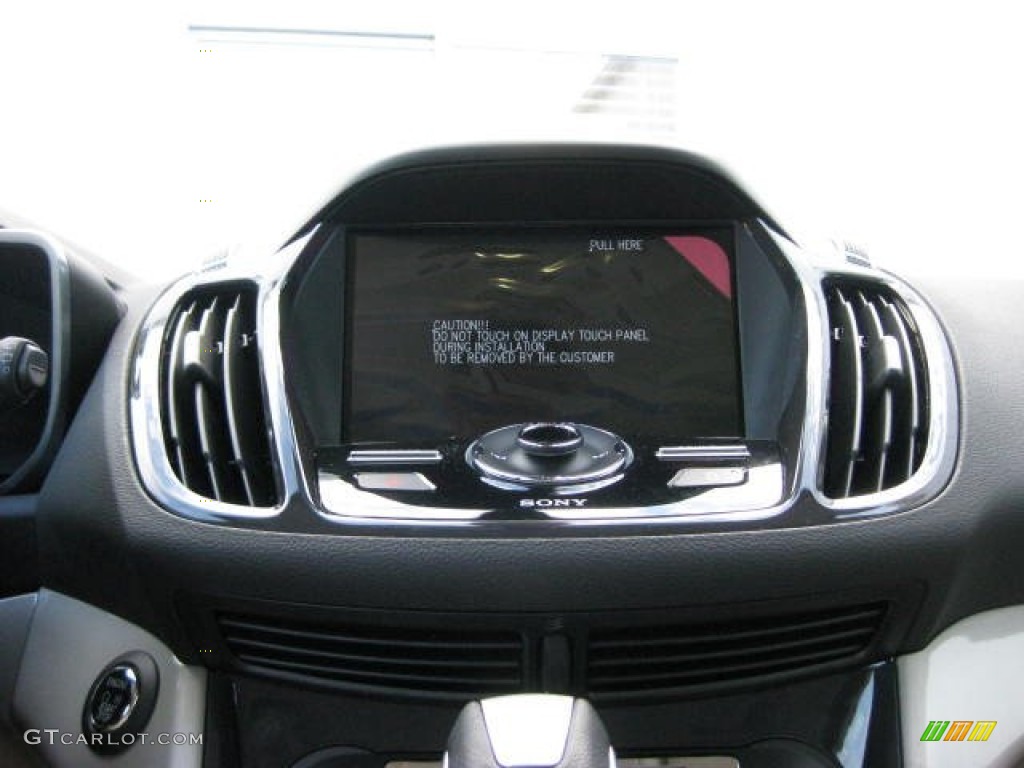 2013 Ford C-Max Hybrid SEL Controls Photo #74271241