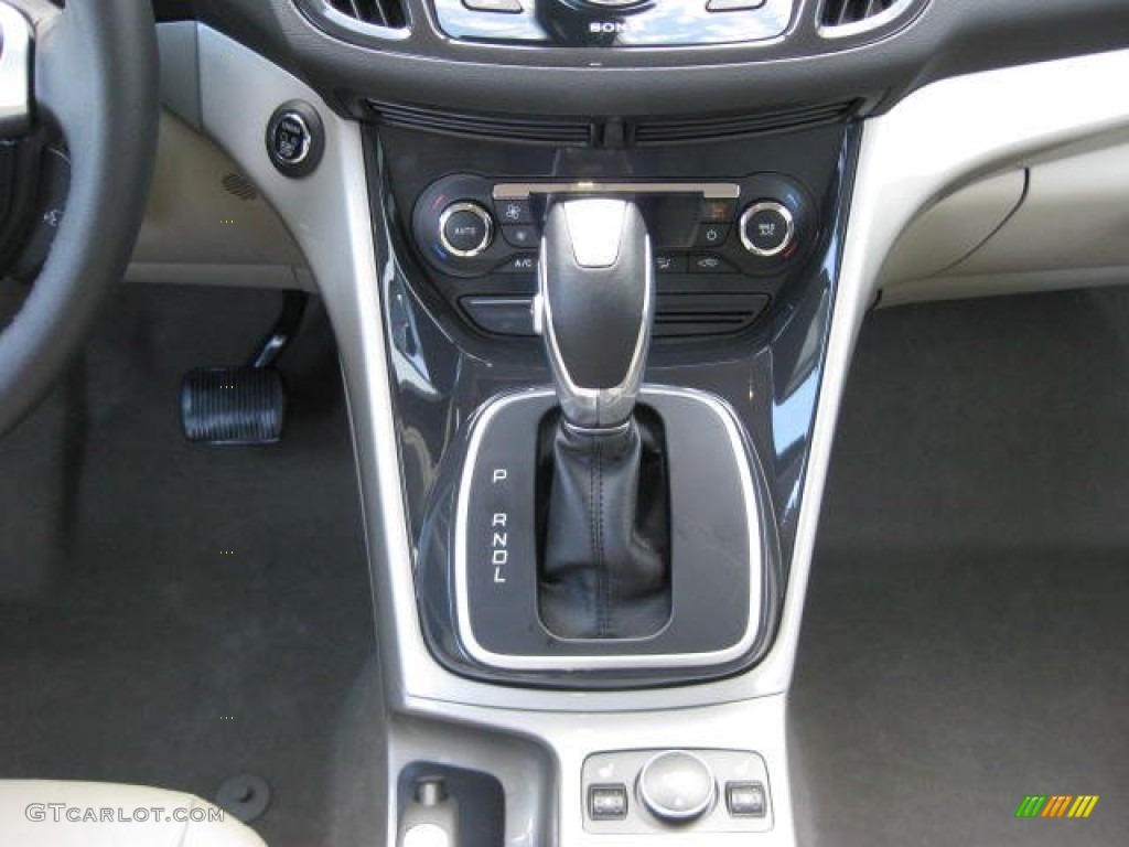 2013 Ford C-Max Hybrid SEL Transmission Photos