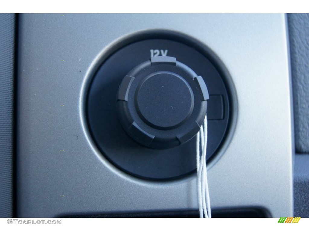 2013 Ford F150 XLT SuperCab Controls Photo #74271439