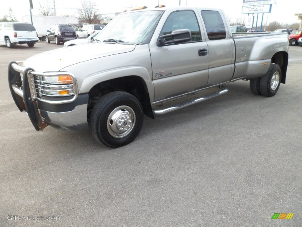 2002 GMC Sierra 3500 SLE Extended Cab 4x4 Dually Exterior Photos