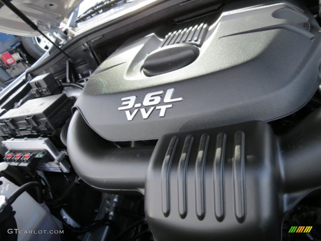 2013 Grand Cherokee Laredo - Bright Silver Metallic / Black photo #11