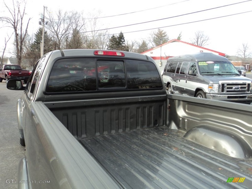 2005 Tundra SR5 Access Cab 4x4 - Phantom Gray Pearl / Light Charcoal photo #26