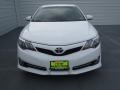 Super White - Camry SE Photo No. 7