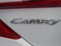 Super White - Camry SE Photo No. 18