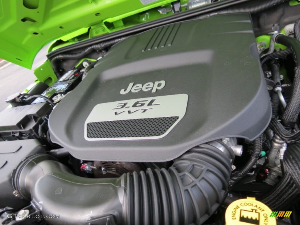 2013 Jeep Wrangler Unlimited Sport 4x4 3.6 Liter DOHC 24-Valve VVT Pentastar V6 Engine Photo #74276399