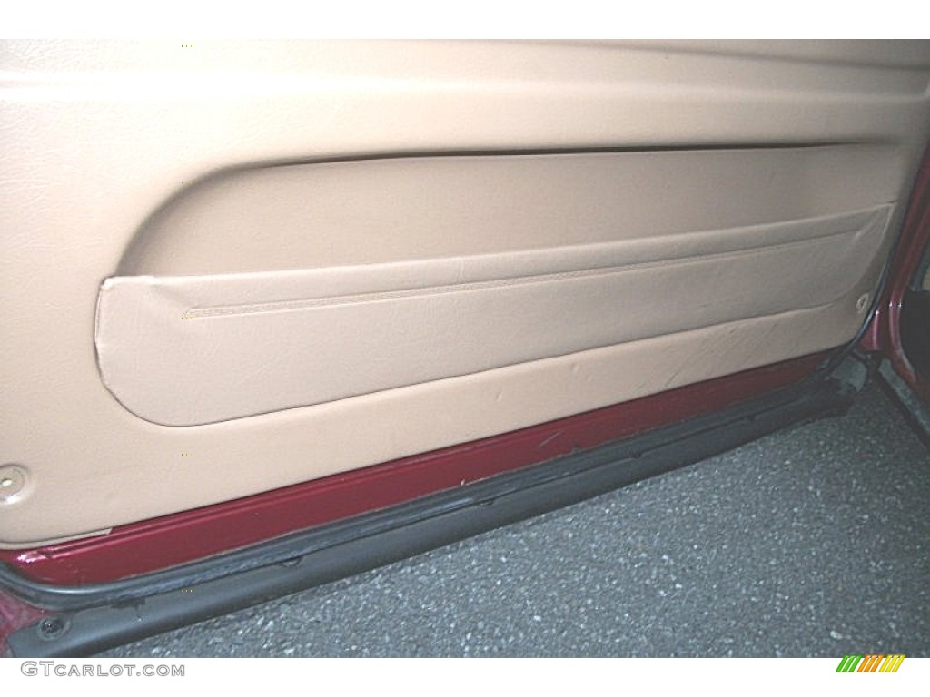 1993 900 Turbo Convertible - Ruby Red Pearl Metallic / Beige photo #25