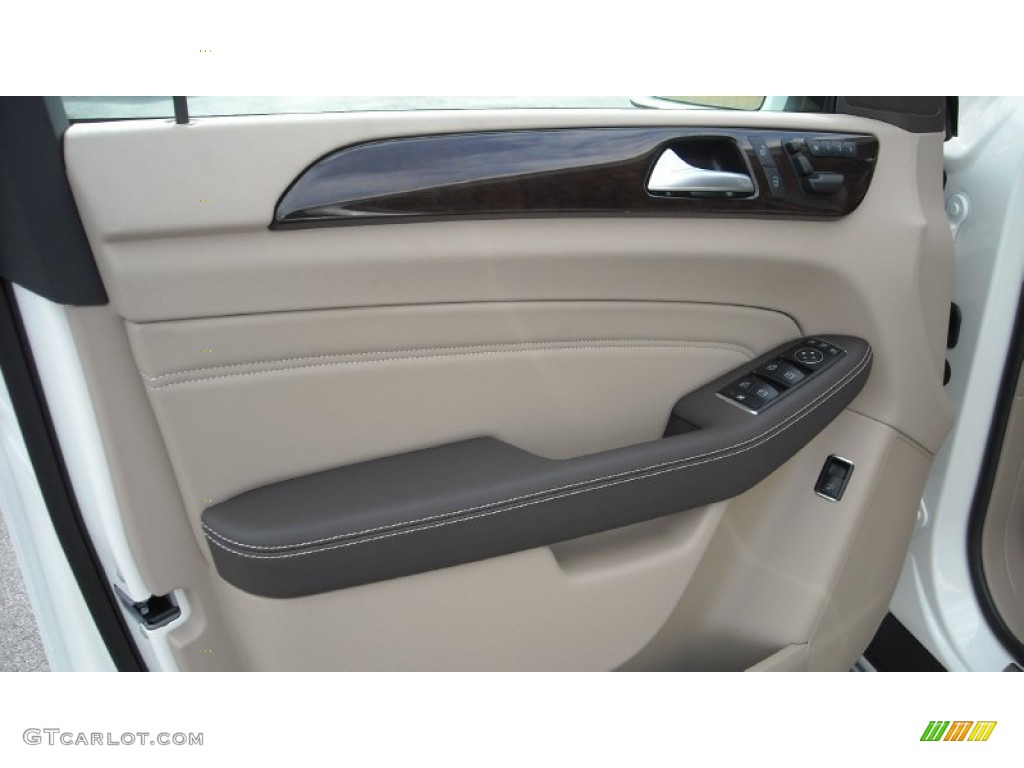 2013 Mercedes-Benz ML 350 BlueTEC 4Matic Almond Beige Door Panel Photo #74278711