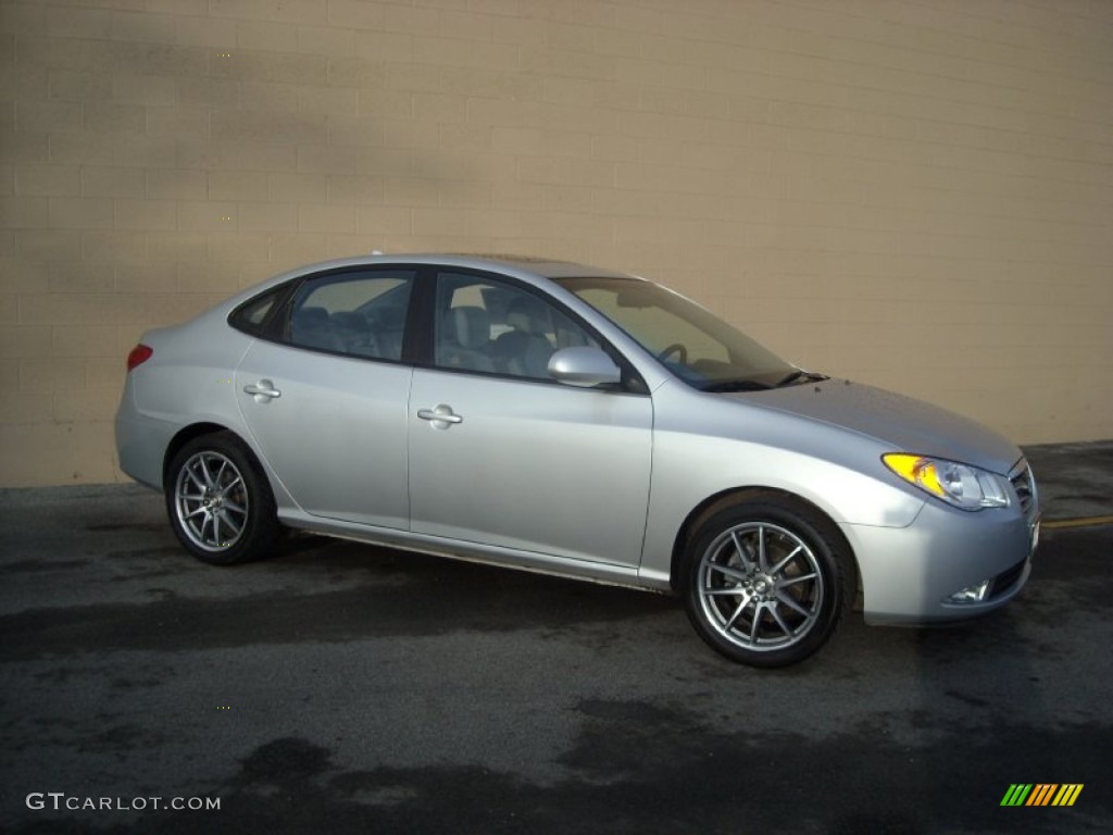 2009 Elantra SE Sedan - Quicksilver / Gray photo #7