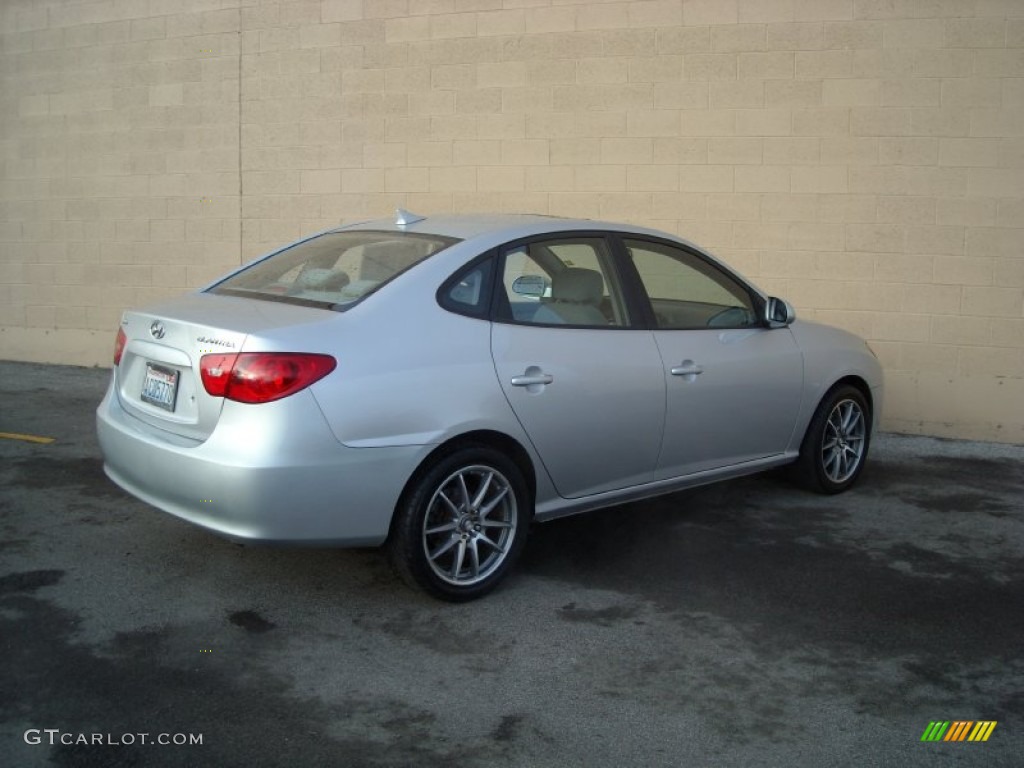 2009 Elantra SE Sedan - Quicksilver / Gray photo #9