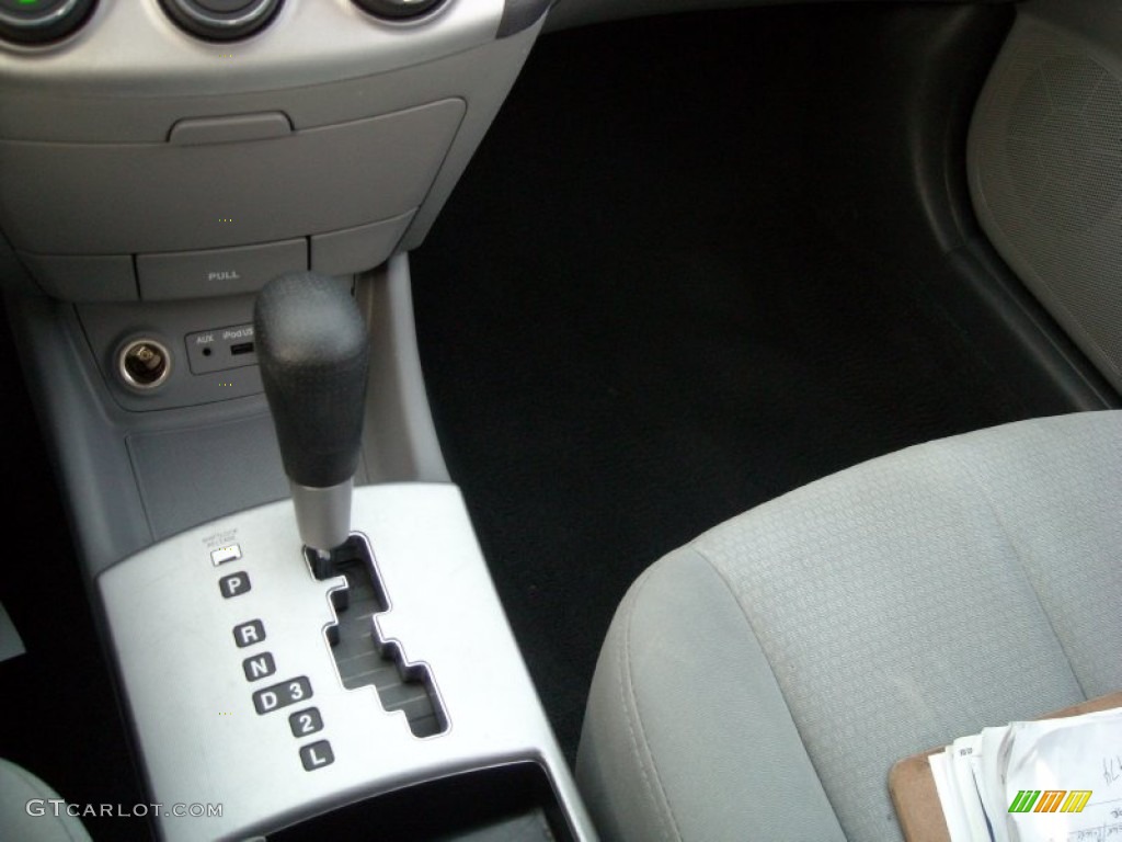2009 Elantra SE Sedan - Quicksilver / Gray photo #19