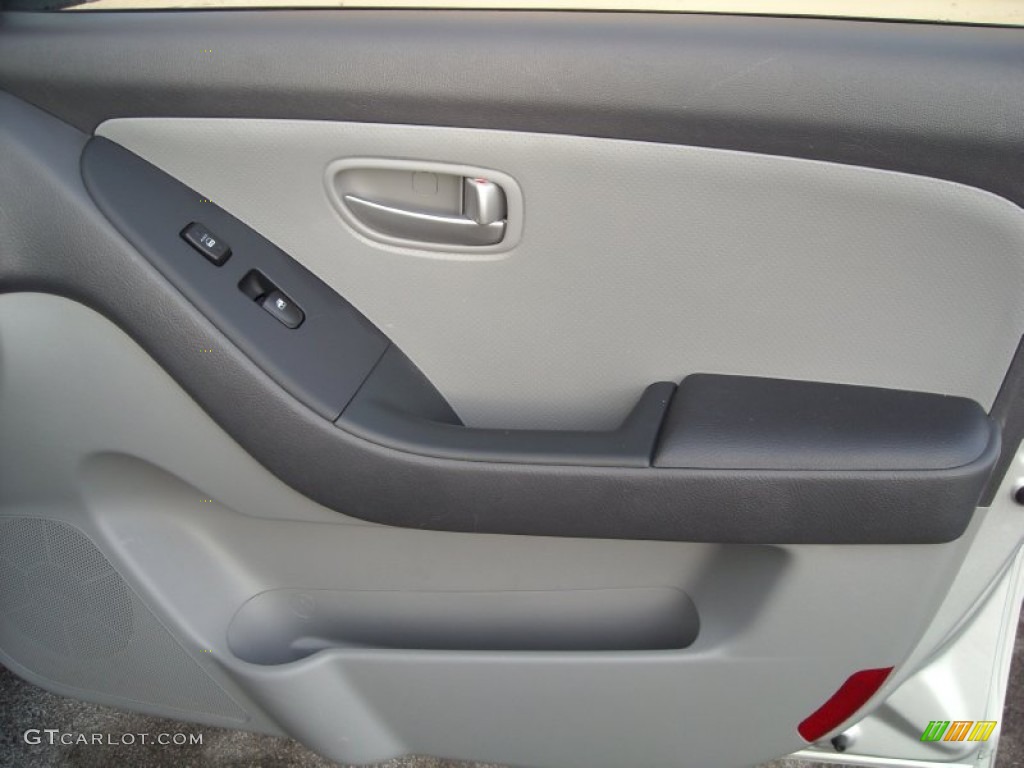 2009 Elantra SE Sedan - Quicksilver / Gray photo #31
