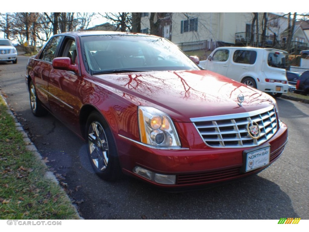 2006 DTS  - Crimson Pearl / Shale photo #7