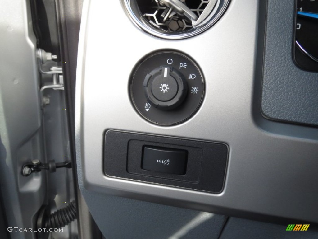 2013 Ford F150 Lariat SuperCrew 4x4 Controls Photo #74283697