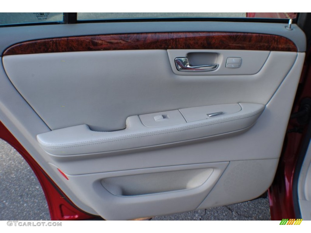 2006 DTS  - Crimson Pearl / Shale photo #15