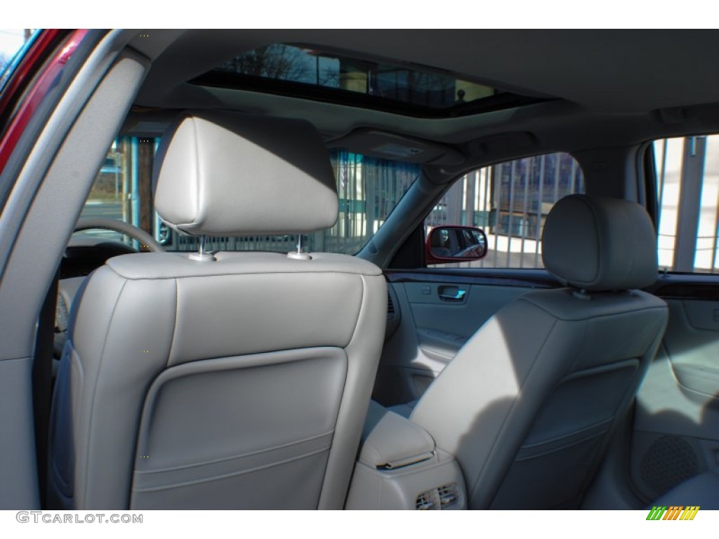 2006 DTS  - Crimson Pearl / Shale photo #18