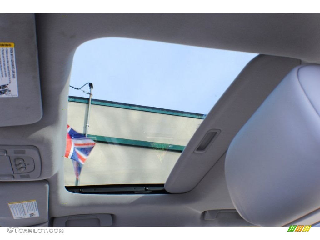 2006 DTS  - Crimson Pearl / Shale photo #22