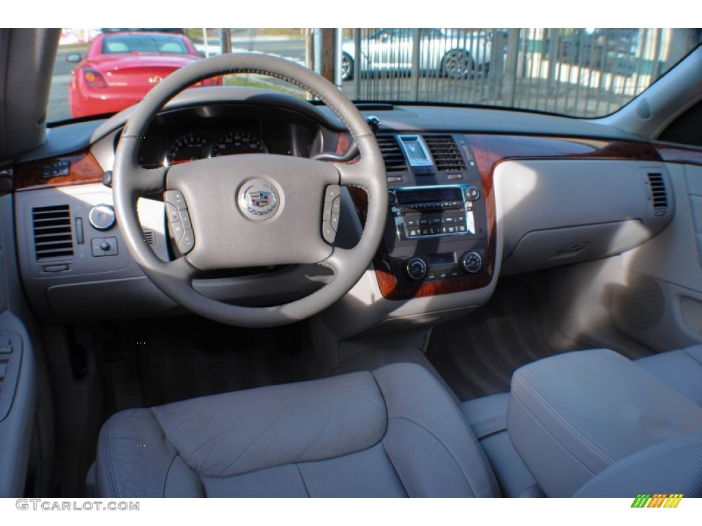 2006 DTS  - Crimson Pearl / Shale photo #26