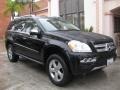 Black - GL 450 4Matic Photo No. 30