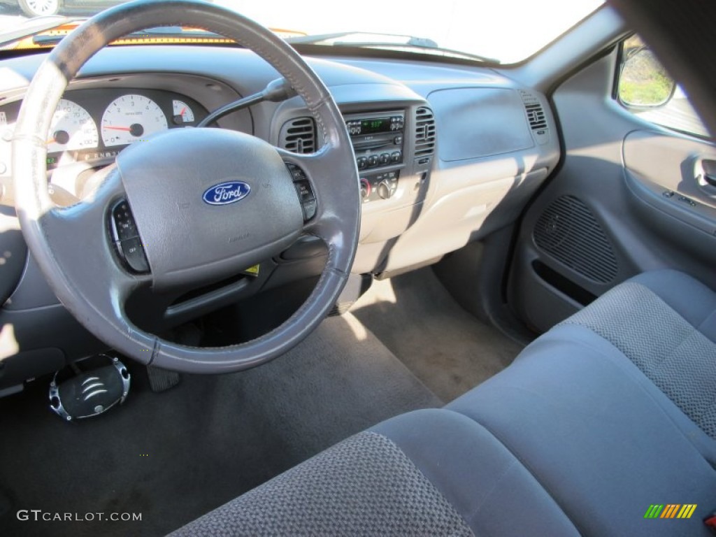 2003 Ford F150 XLT Regular Cab Medium Graphite Grey Dashboard Photo #74285608