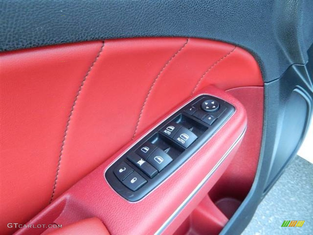 2012 Dodge Charger R/T Plus Controls Photo #74287042