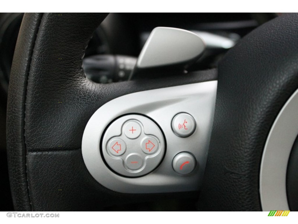 2008 Mini Cooper S Hardtop Controls Photo #74289232