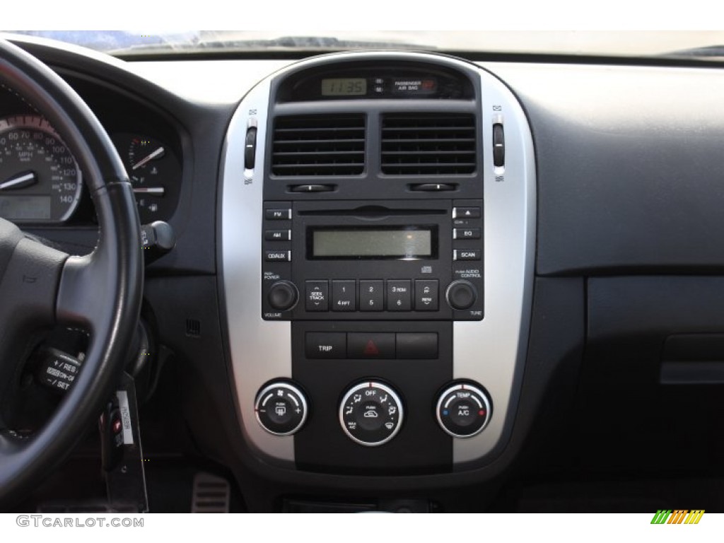 2008 Kia Spectra 5 SX Wagon Controls Photo #74289850