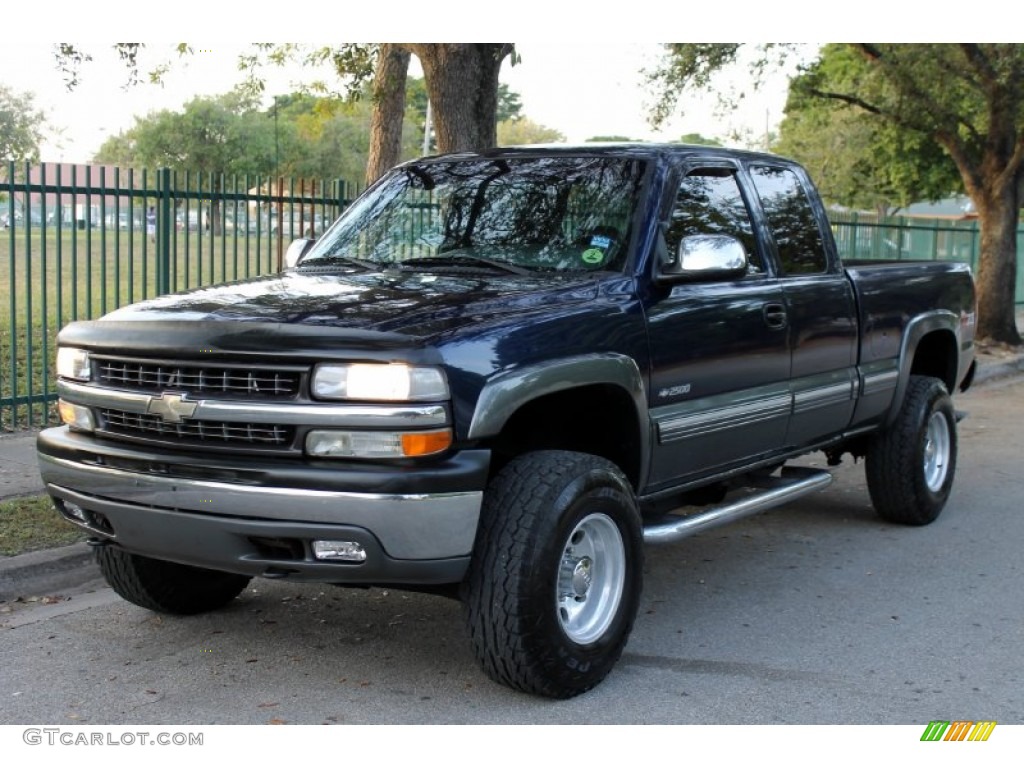 2000 Silverado 2500 LS Extended Cab 4x4 - Indigo Blue Metallic / Medium Gray photo #11