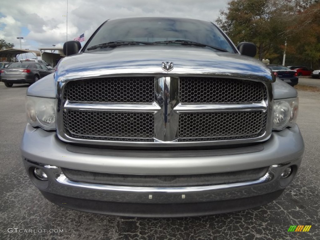 2002 Ram 1500 SLT Quad Cab - Bright Silver Metallic / Dark Slate Gray photo #13