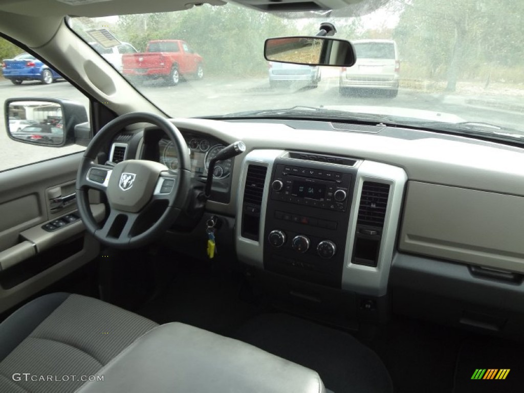 2009 Ram 1500 SLT Crew Cab - Mineral Gray Metallic / Dark Slate/Medium Graystone photo #11