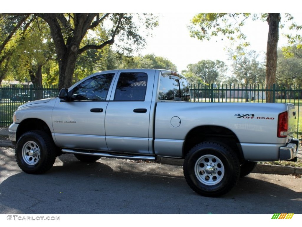 2004 Ram 2500 SLT Quad Cab 4x4 - Bright Silver Metallic / Dark Slate Gray photo #4