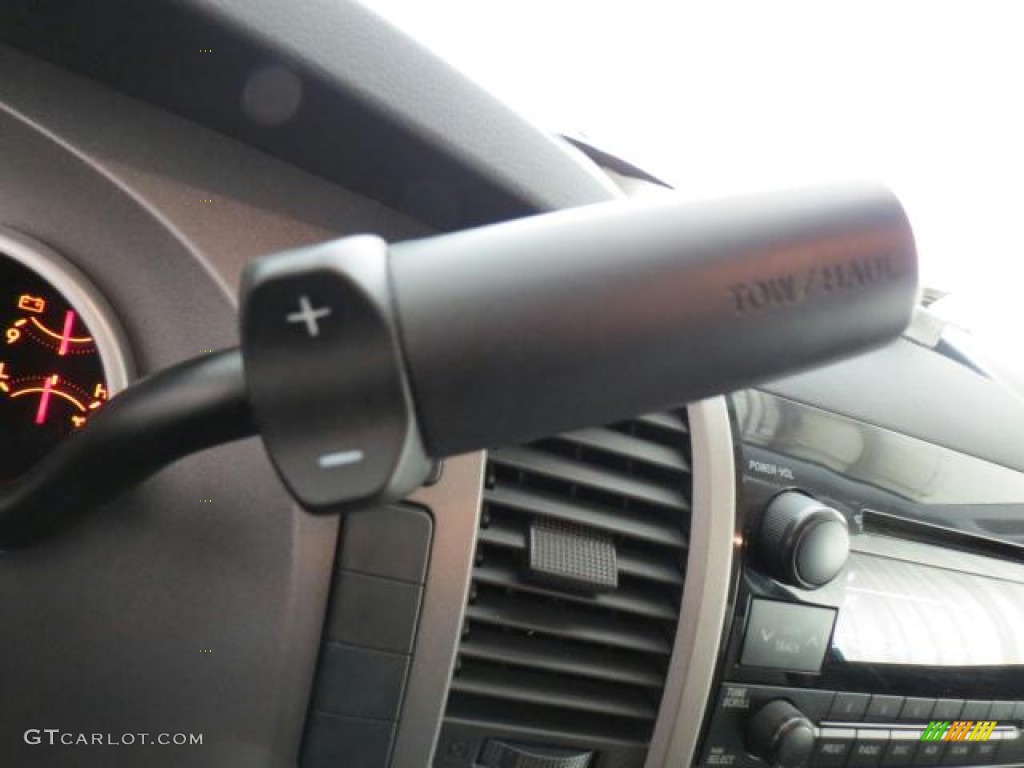 2011 Tundra Double Cab 4x4 - Magnetic Gray Metallic / Graphite Gray photo #22