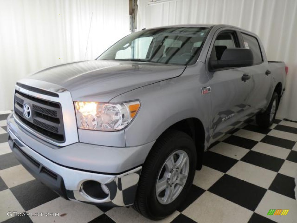 2013 Tundra CrewMax - Silver Sky Metallic / Black photo #3