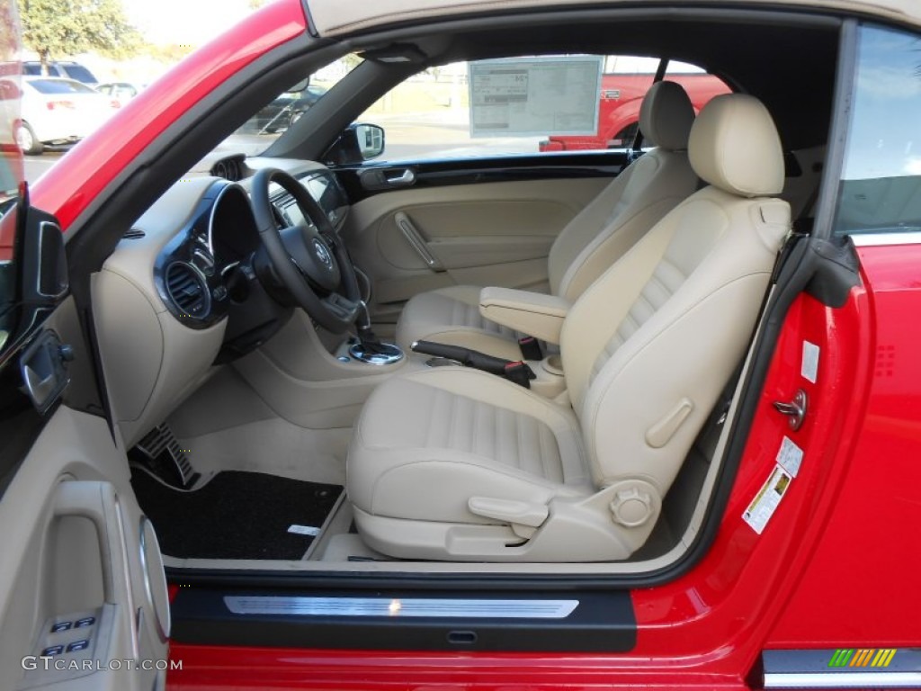Beige Interior 2013 Volkswagen Beetle Turbo Convertible Photo #74298232