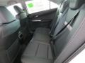 Super White - Camry SE Photo No. 6