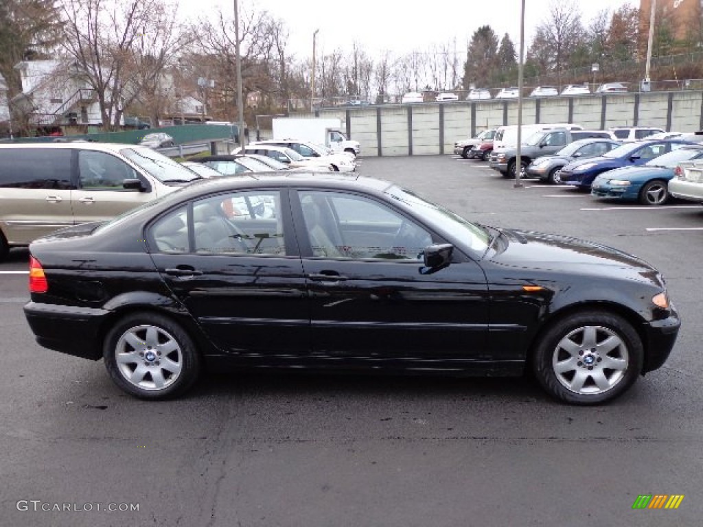 2003 3 Series 325xi Sedan - Jet Black / Sand photo #12