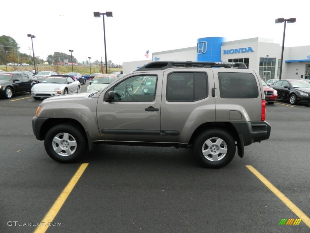 2006 Xterra S 4x4 - Granite Metallic / Steel/Graphite photo #2