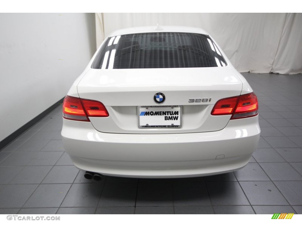 2010 3 Series 328i Coupe - Alpine White / Beige photo #12