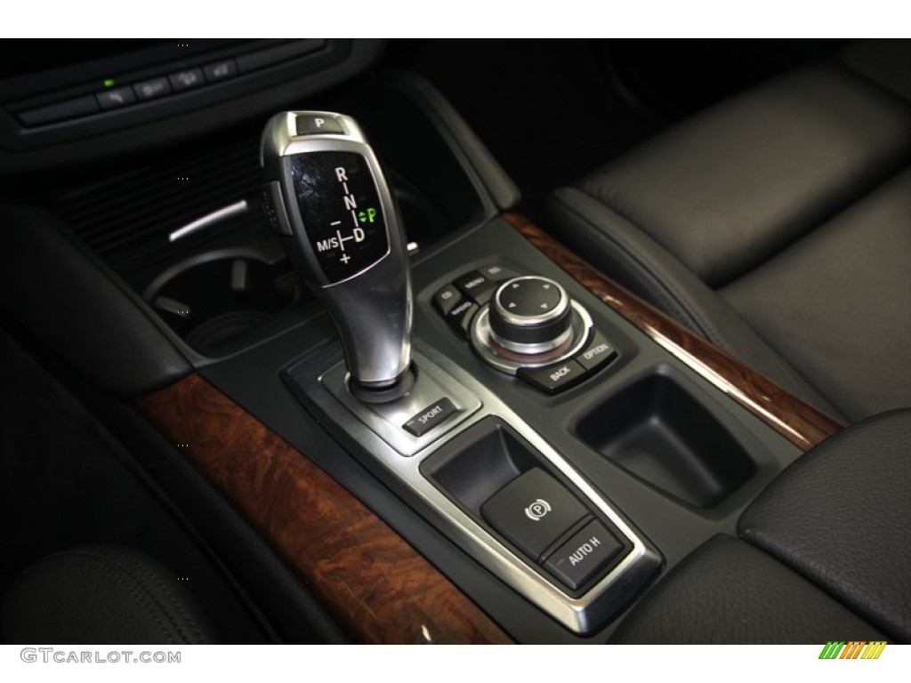 2010 BMW X6 xDrive35i Transmission Photos