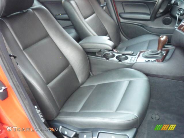 2005 3 Series 325i Wagon - Electric Red / Black photo #6
