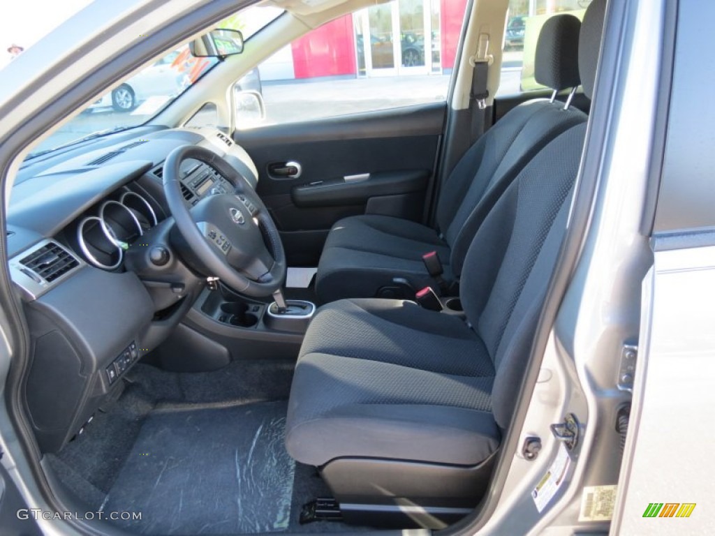Charcoal Interior 2012 Nissan Versa 1.8 S Hatchback Photo #74308652