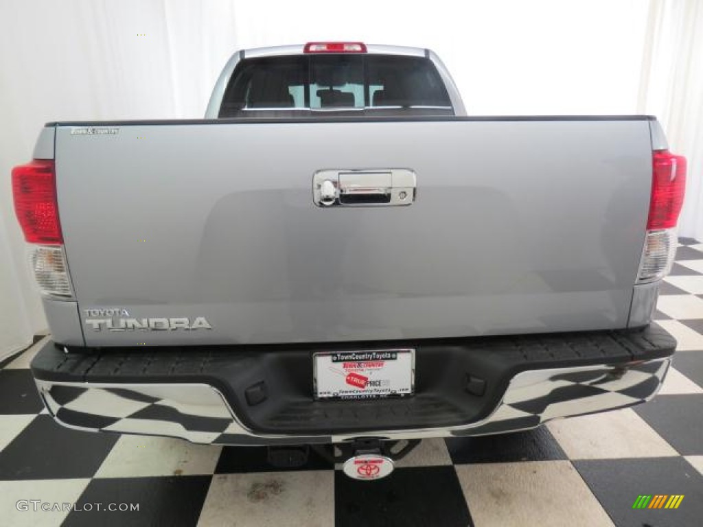 2013 Tundra Limited Double Cab - Silver Sky Metallic / Graphite photo #17