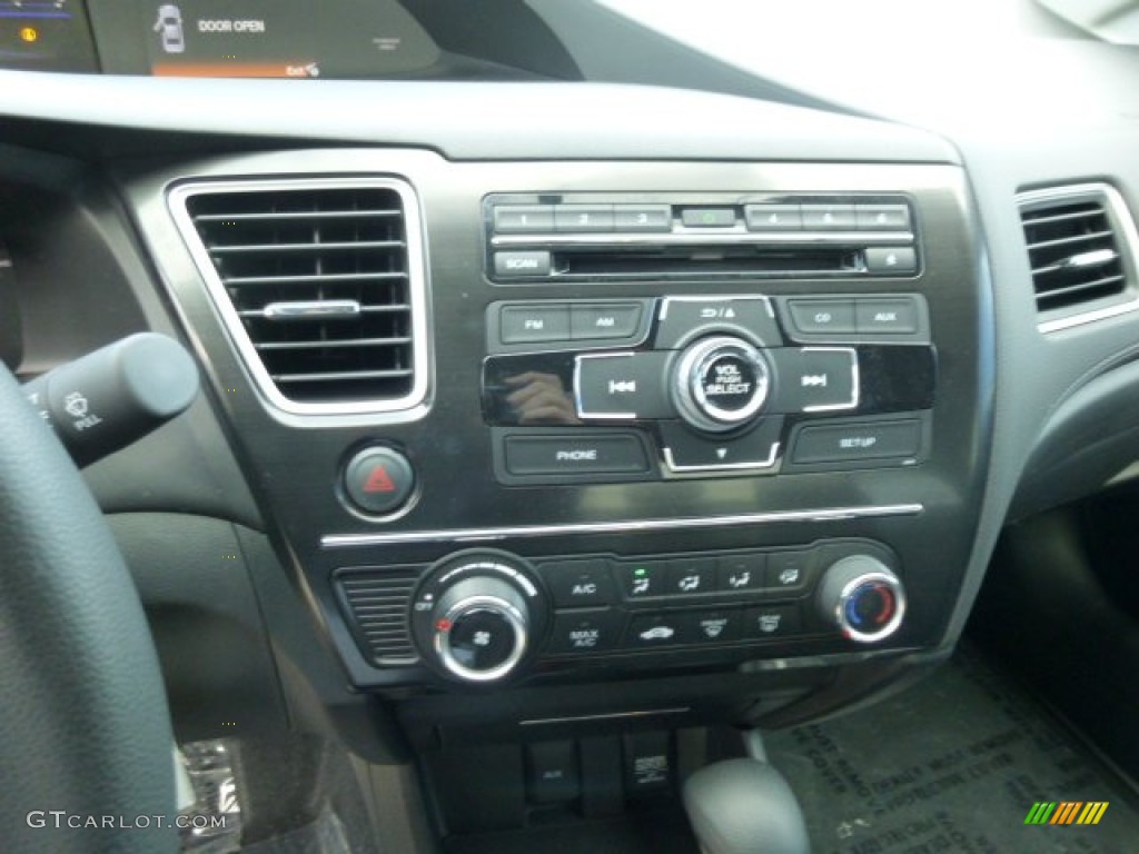 2013 Honda Civic LX Sedan Controls Photo #74311322