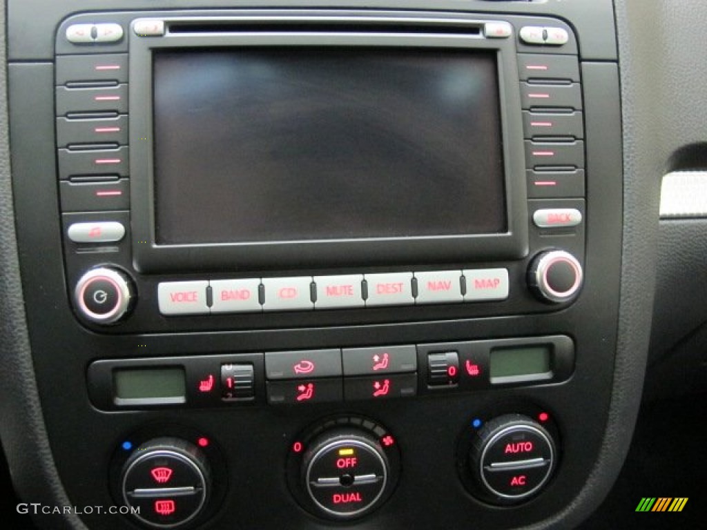 2008 Volkswagen R32 Standard R32 Model Controls Photo #74313779