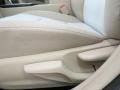 Super White - Camry L Photo No. 9