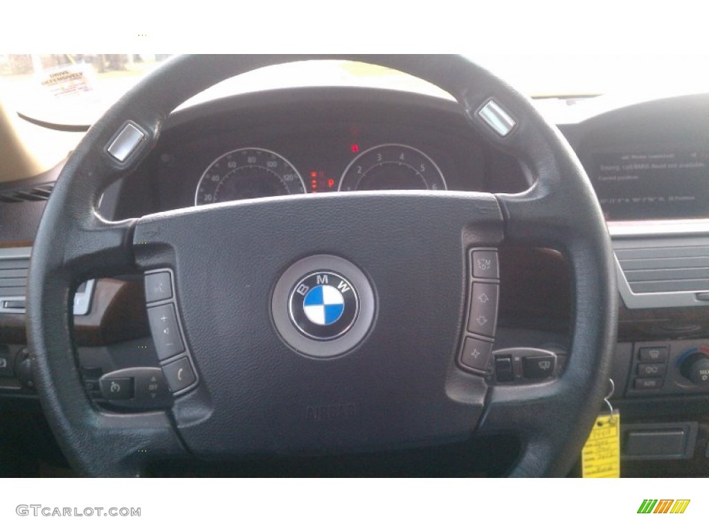 2004 BMW 7 Series 745i Sedan Black/Natural Brown Steering Wheel Photo #74316164