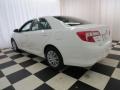 Super White - Camry LE Photo No. 19