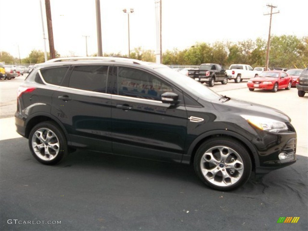 2013 Escape Titanium 2.0L EcoBoost - Tuxedo Black Metallic / Charcoal Black photo #9