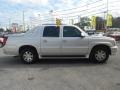 White Diamond - Escalade EXT AWD Photo No. 8