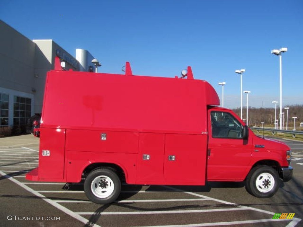 Vermillion Red 2013 Ford E Series Cutaway E350 Commercial Utility Truck Exterior Photo #74317952