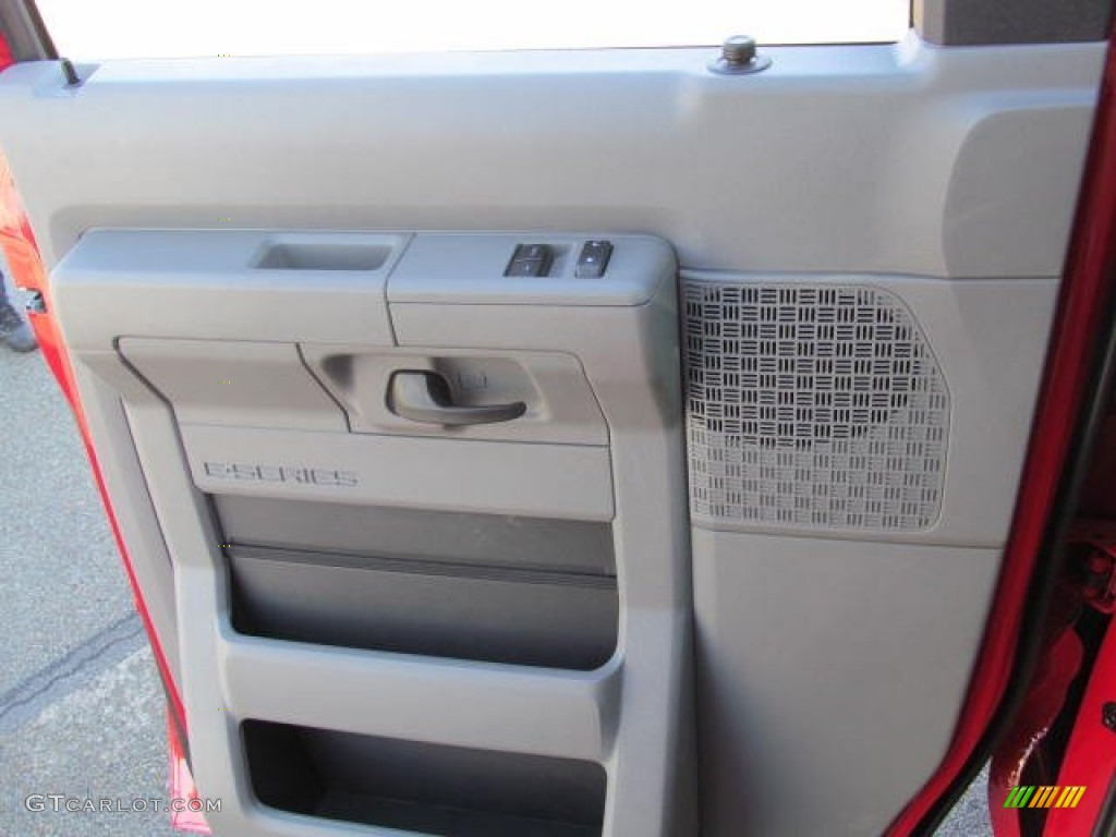 2013 Ford E Series Cutaway E350 Commercial Utility Truck Medium Flint Door Panel Photo #74318327